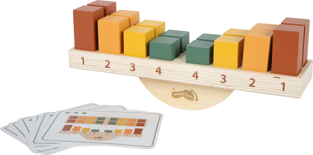 12745_40-balancierbloecke-mit-wippe-safari-small-foot-befuellt-wackeln-gruen
